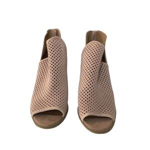 Susina wedge shoes size 8.5